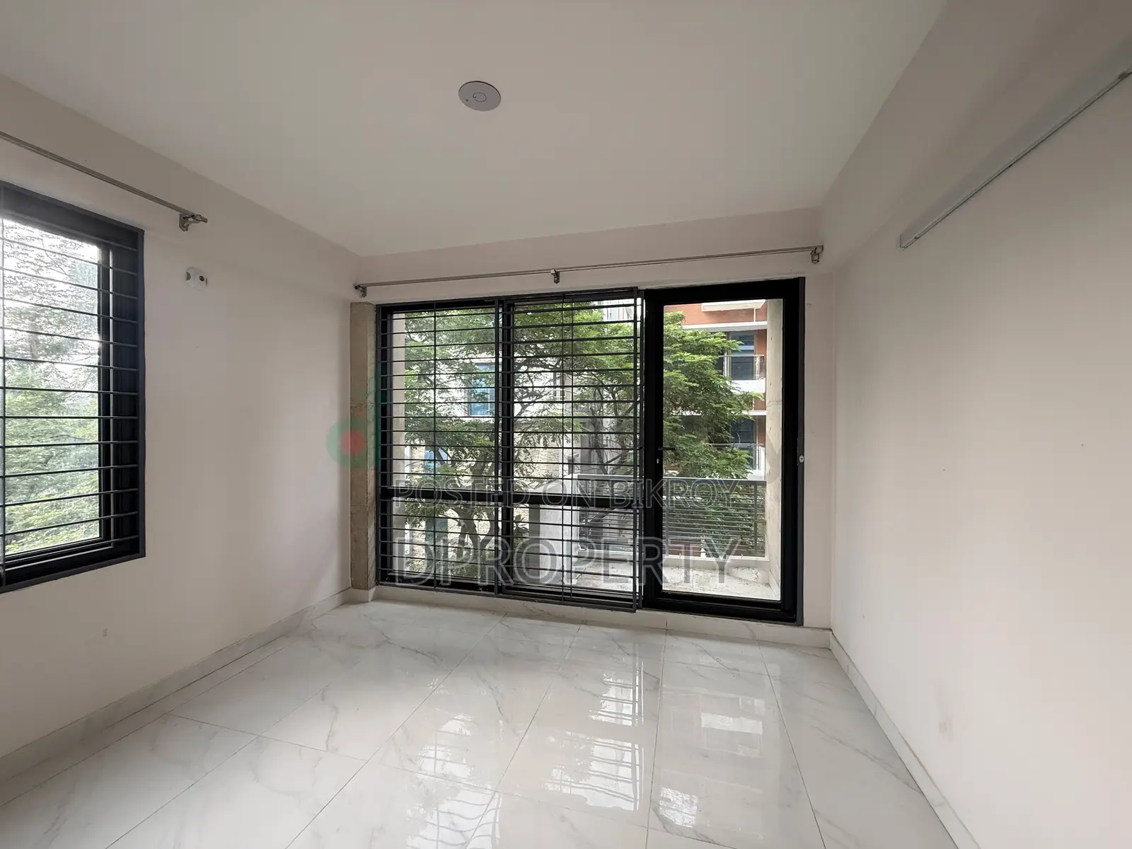 3bdrm Apartment in Basundhara for Rent