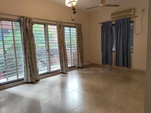 4-Bedroom Apartment in Gulshan for Rent