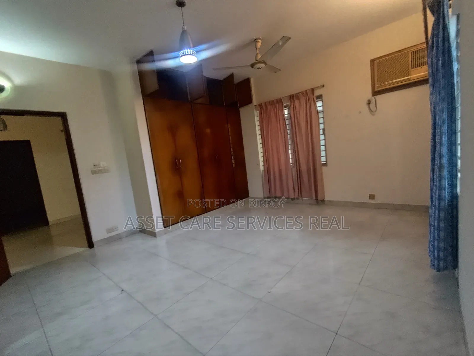 4-Bedroom Apartment in Gulshan for Rent