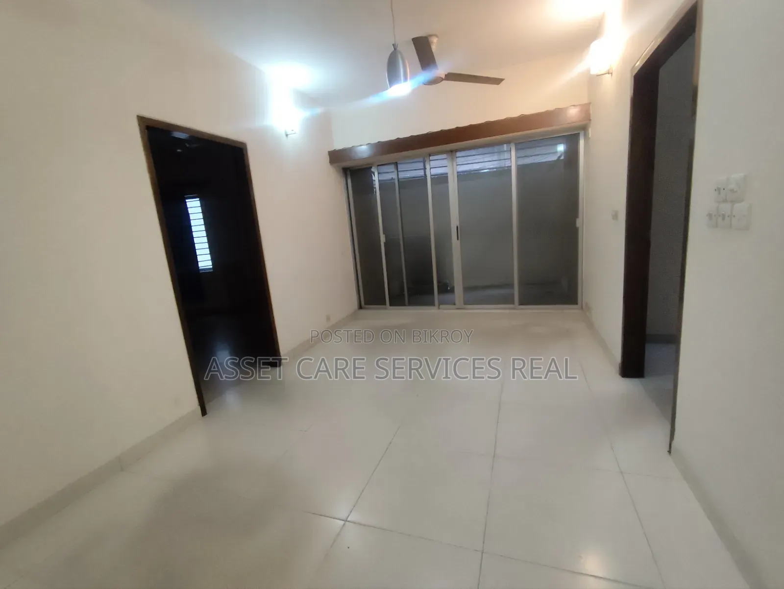 4-Bedroom Apartment in Gulshan for Rent