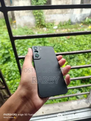 নতুন স্যামসাং গ্যালাক্সি এস২২ ৫জি ২৫৬ জিবি কালো