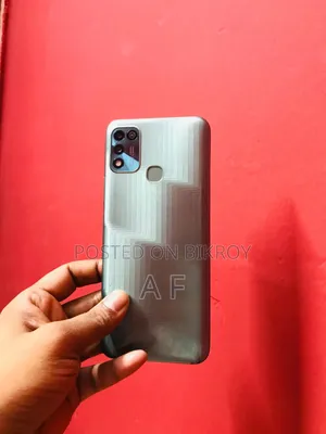 ইনফিনিক্স হট ১১ প্লে ৬৪ জিবি