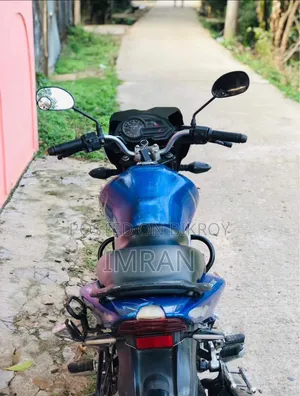 বাজাজ ডিসকভার ১২৫ ২০১৪ ব্লু