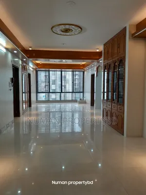 4-bedroom Apartment in Numan Property Bd, Basundhara for Rent
