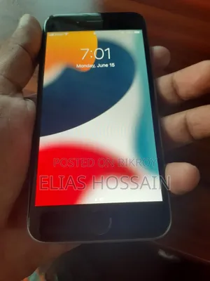 অ্যাপল আইফোন ৬এস ৬৪ জিবি কালো