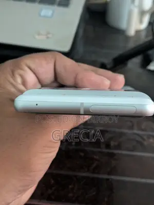 Google Pixel 7 128 GB White
