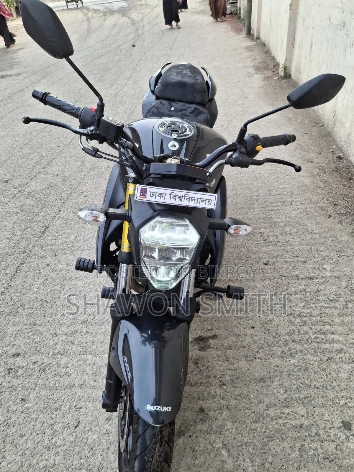 সুজুকি জিক্সার ২৫০ ২০২৫ কালো