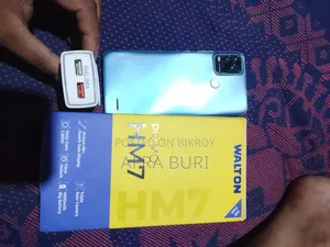 Walton 32 GB White
