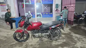 Bajaj Pulsar 150 2015 Red