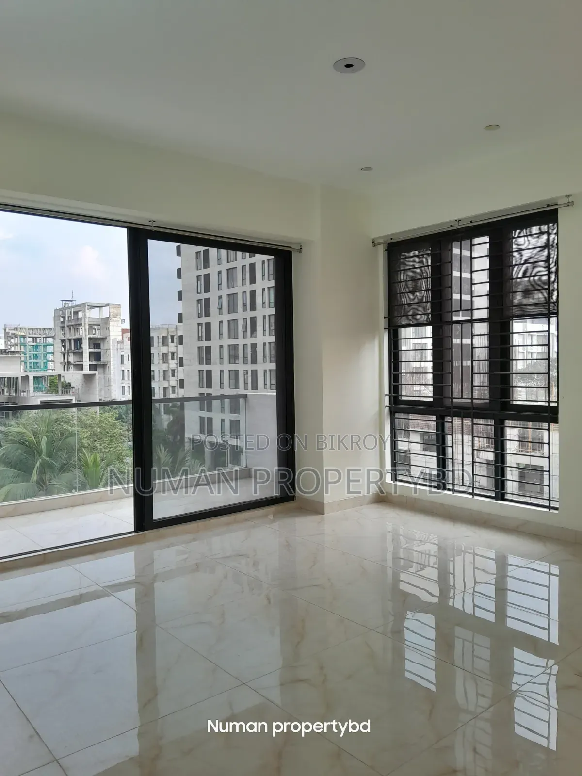 4-bedroom Apartment in Numan Property Bd, Basundhara for Rent