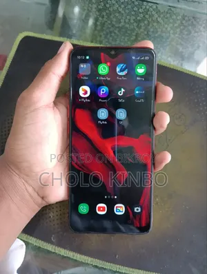 Oppo F15 256 GB Red