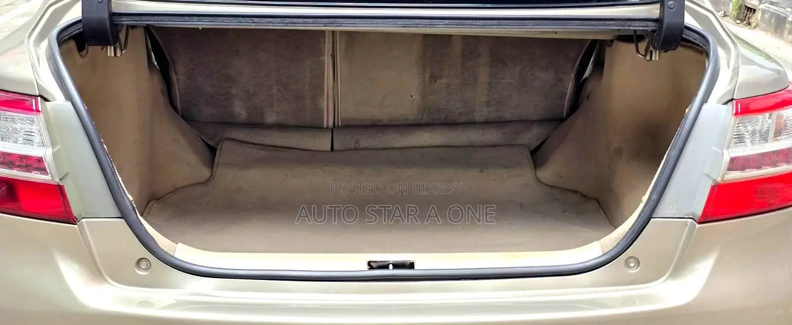 Toyota Premio 1.5 Front Wheel Drive 2014 Brown