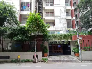 গুলশানের ওশেনে ৩ বেডরুমের ফার্নিশড অ্যাপার্টমেন্ট ভাড়ার জন্য