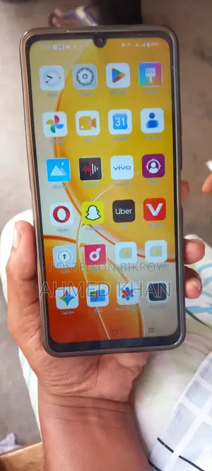 Vivo Y04 64 GB