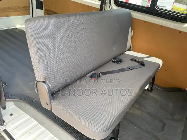 Toyota HiAce 2021 White
