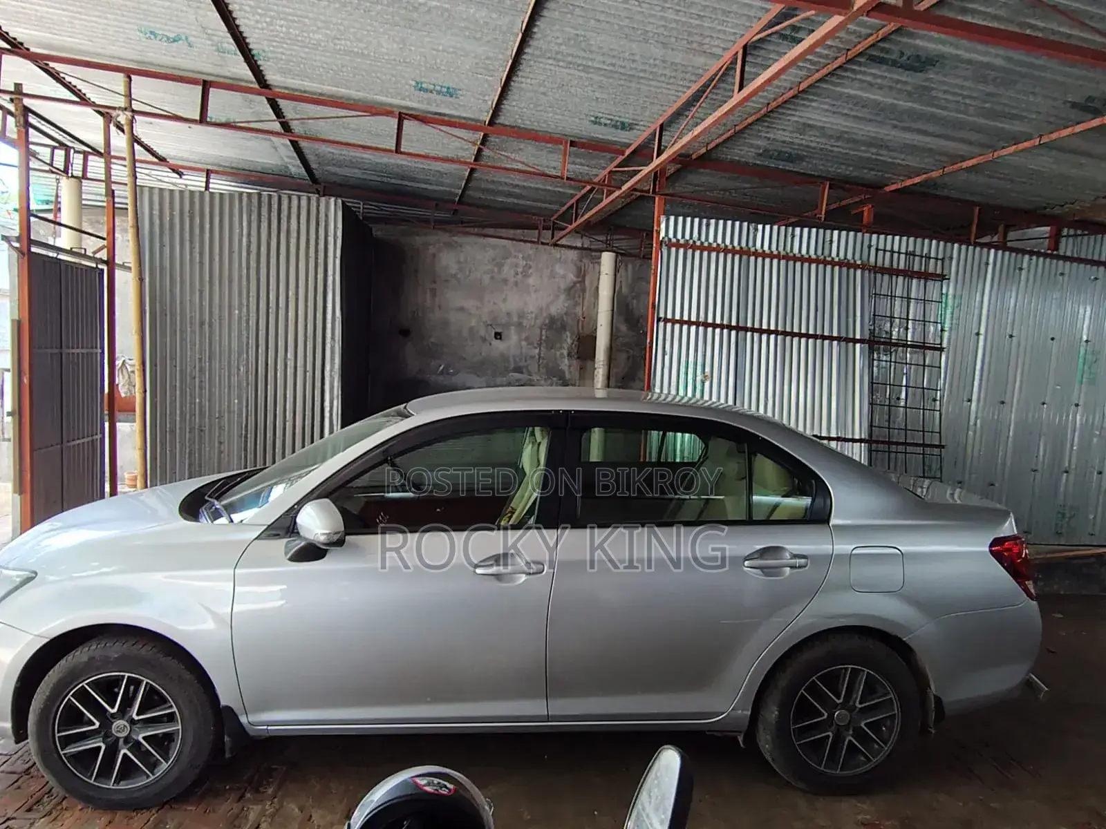 Toyota Axio 2012 Silver