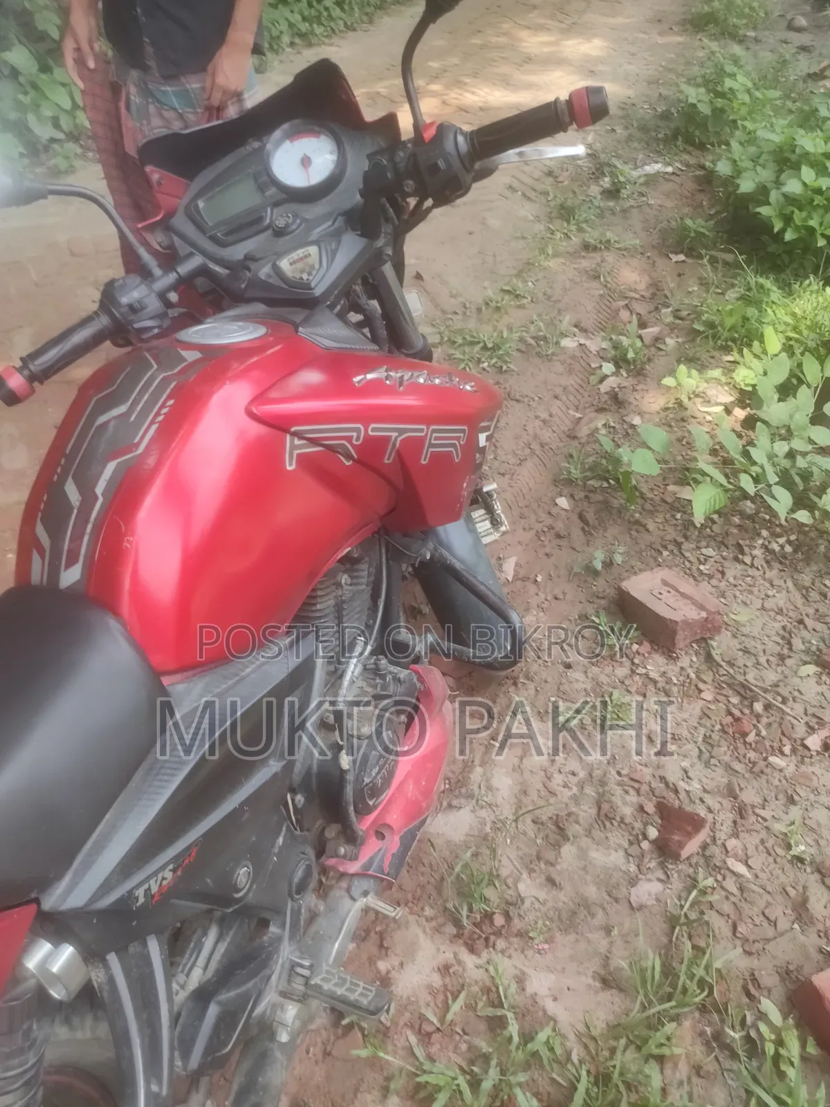 TVS Apache 180 RTR ২০১৮ রেড