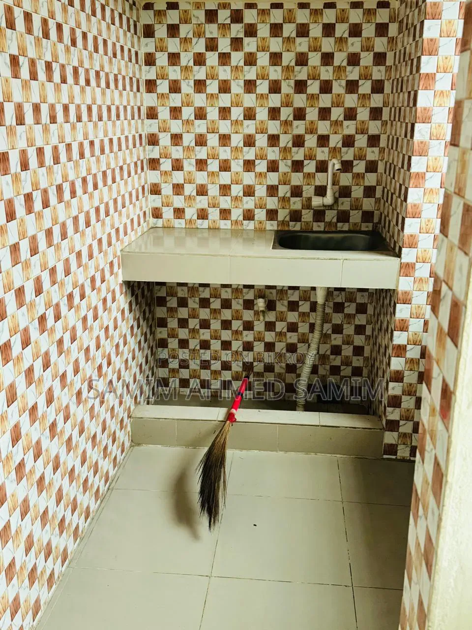 2-Bedroom House in Jatrabari for Rent