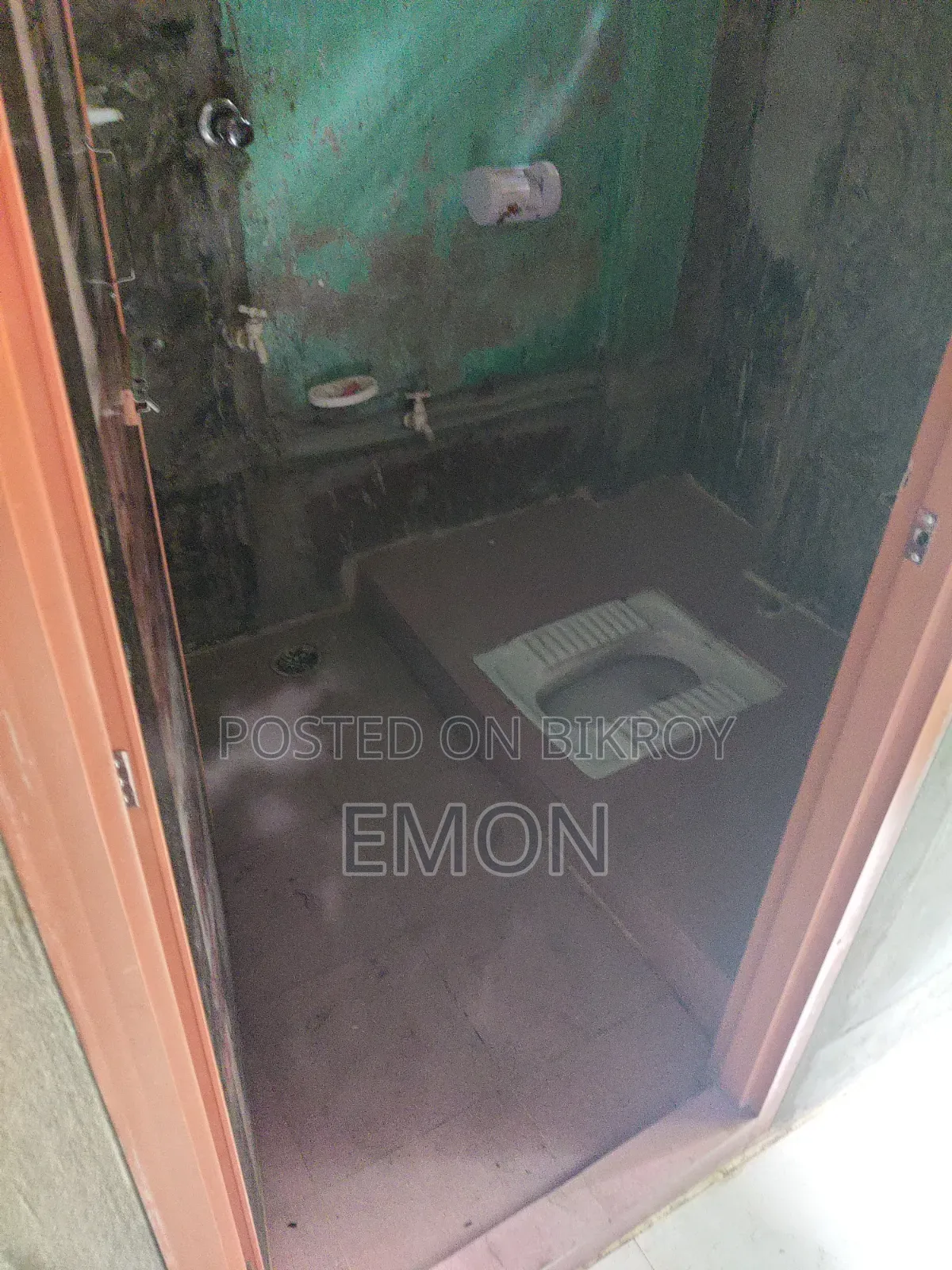 Mini Flat in Chatmohar for rent