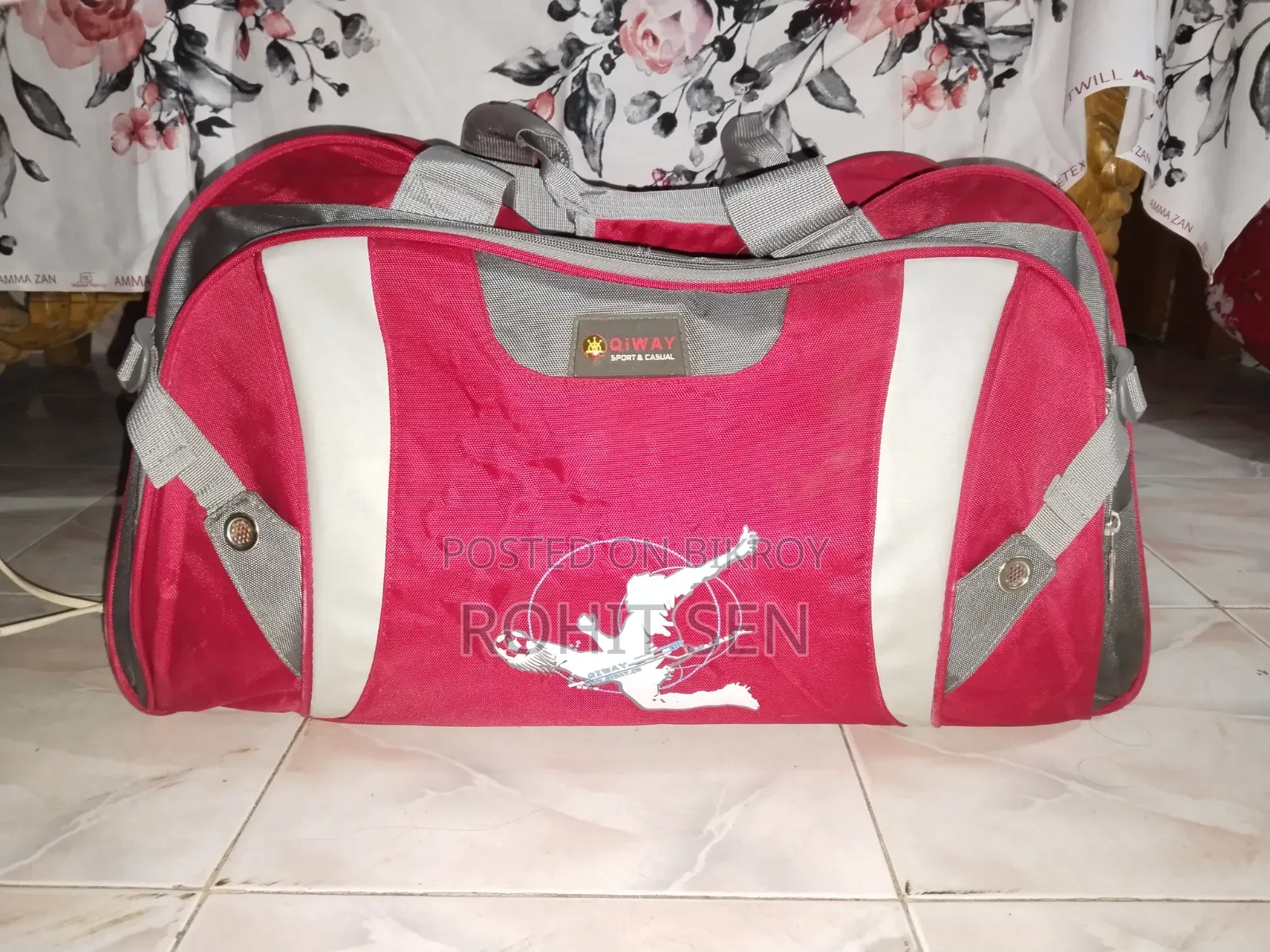 Qiway Red Grey Travel Bag
