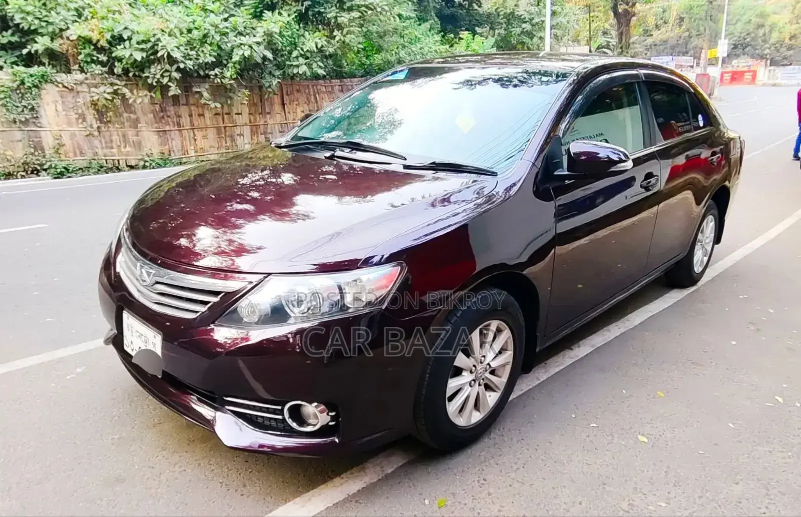 টয়োটা অ্যালিয়ন ২০১২ মেরুন