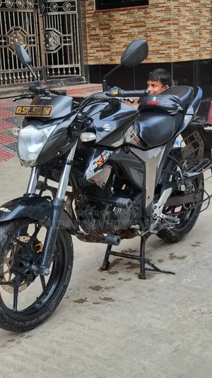 Suzuki Gixxer Monotone 2018 Black