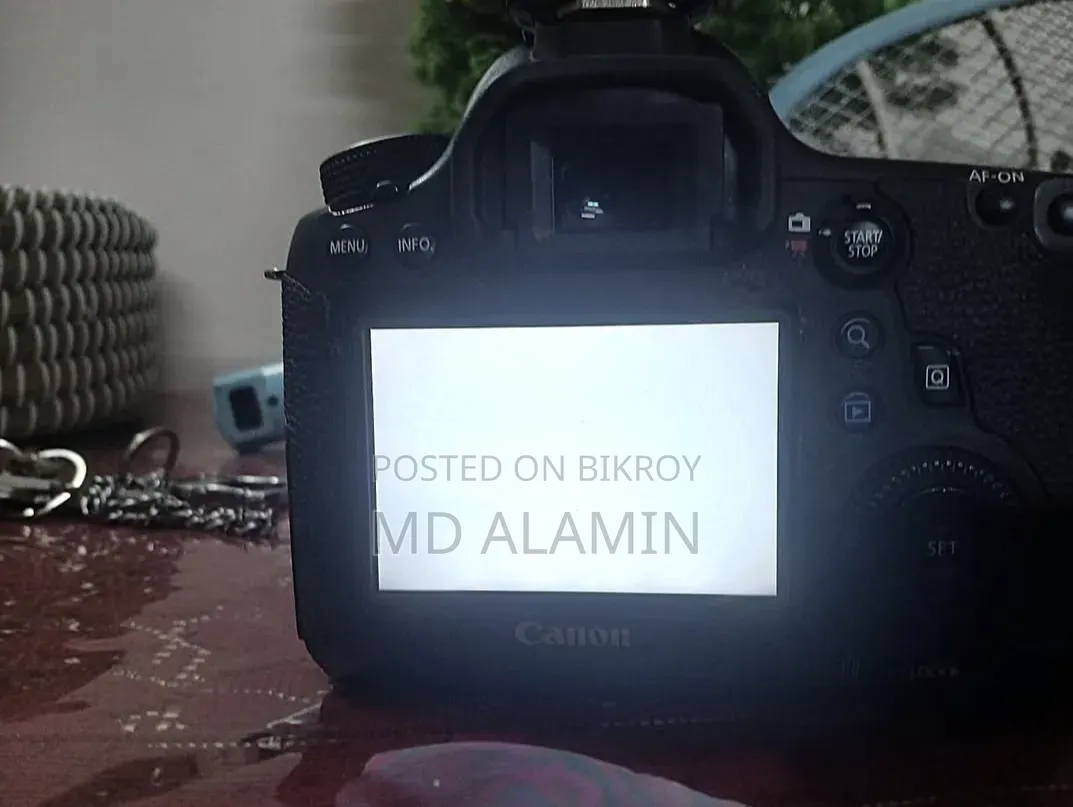 Canon 6d 100% Fresh Display
