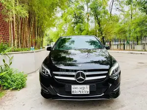 Mercedes-Benz B-Class B180 Petrol 2018 Black
