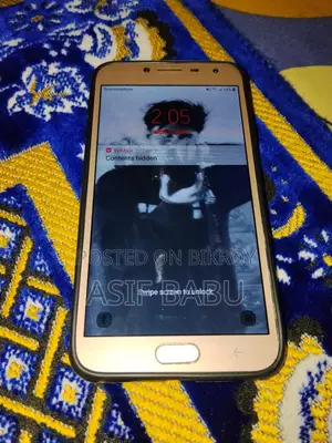 Samsung Galaxy J4 32 GB Gold