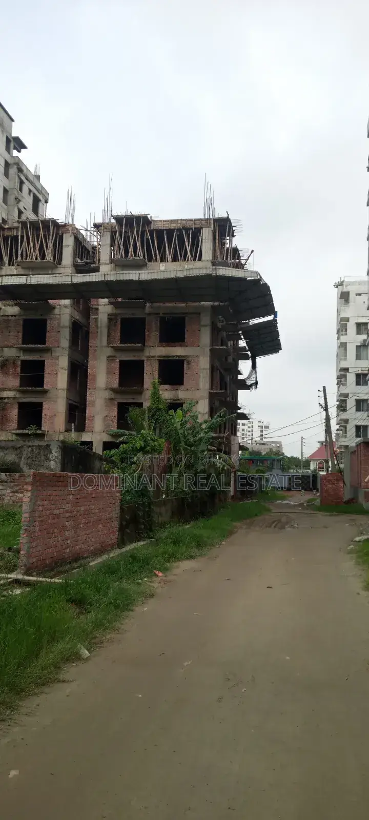 উত্তরায় ডমিন্যান্ট রিয়েল এস্টেটের ৩ বেডরুমের অ্যাপার্টমেন্ট বিক্রয়ের জন্য