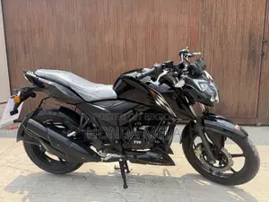 TVS Apache 160 4V 2022 Black
