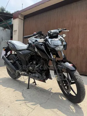 TVS Apache 160 4V 2022 Black