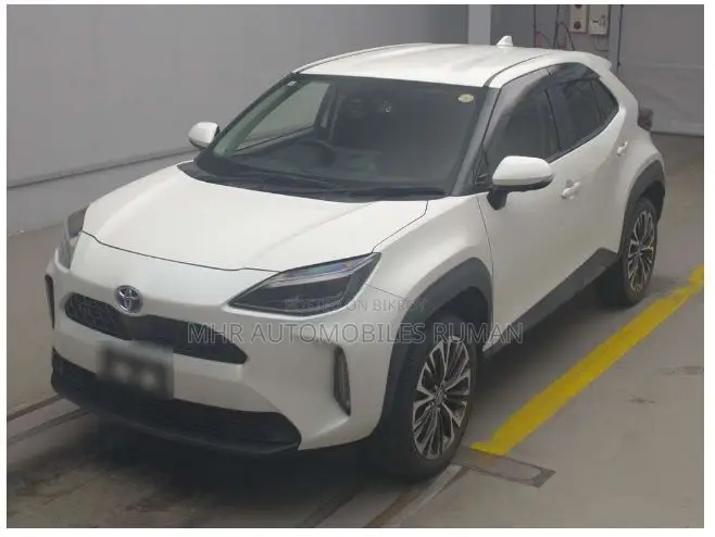 Toyota Yaris Cross 1.5 Hybrid FWD 2021 Pearl