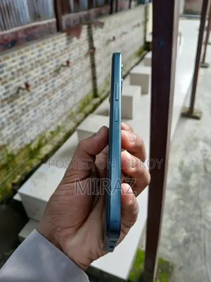 Vivo Y04 128 GB Black