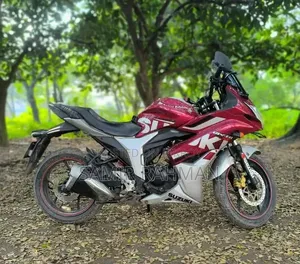সুজুকি জিক্সার এসএফ ২০১৯ লাল