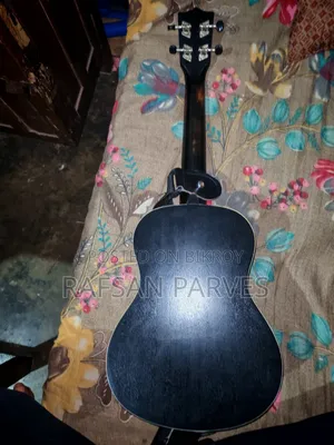 ২৬" ইয়ামাহা ইউকেলে।