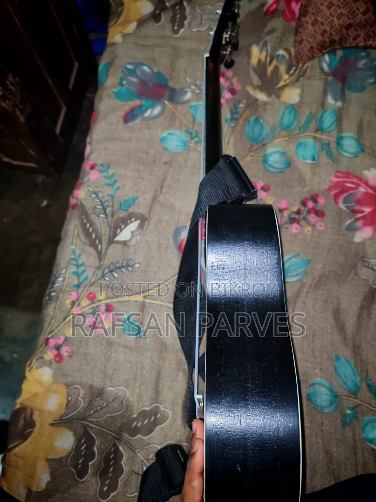 ২৬" ইয়ামাহা ইউকেলে।