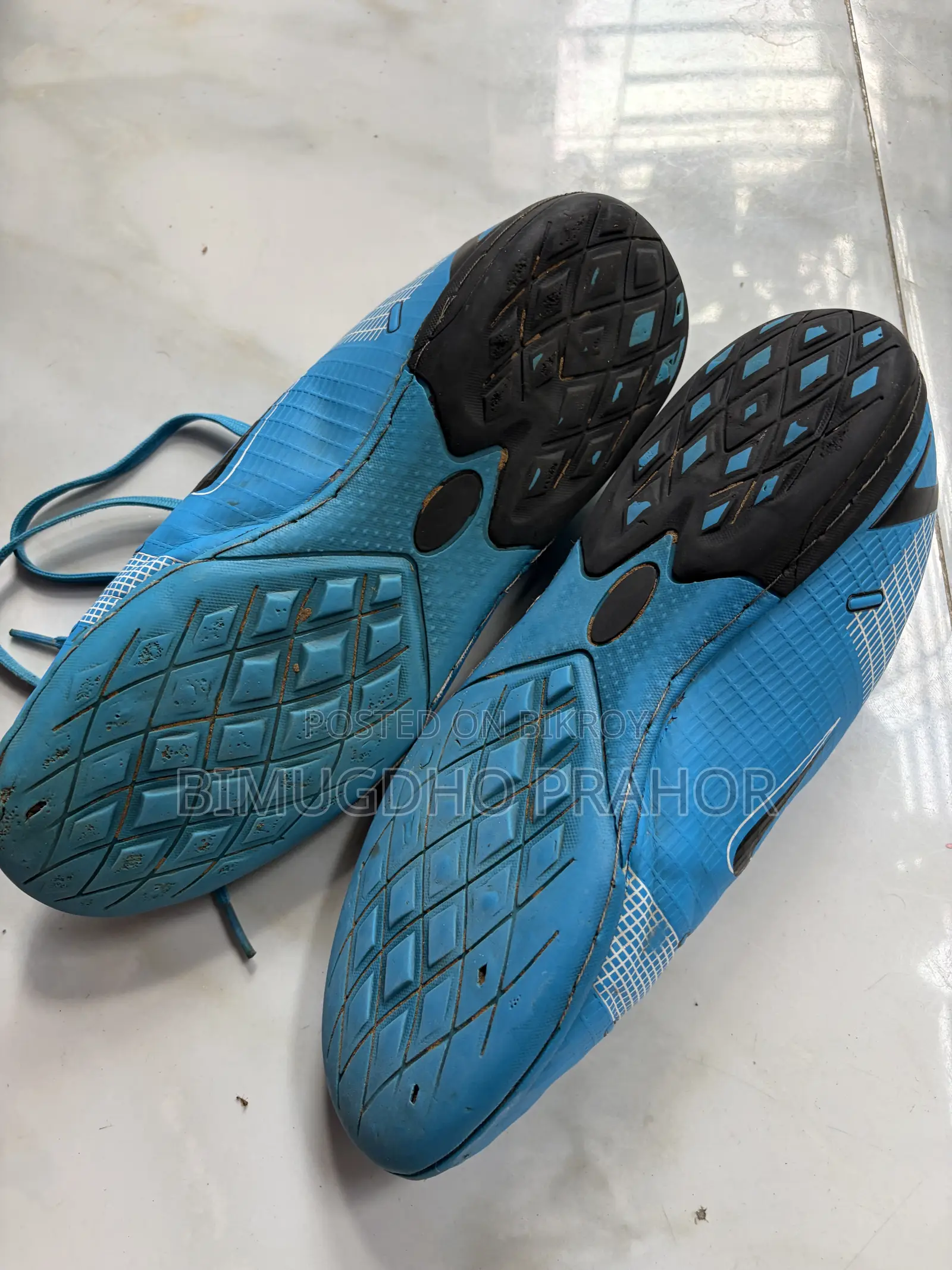 Football Turf Shoes