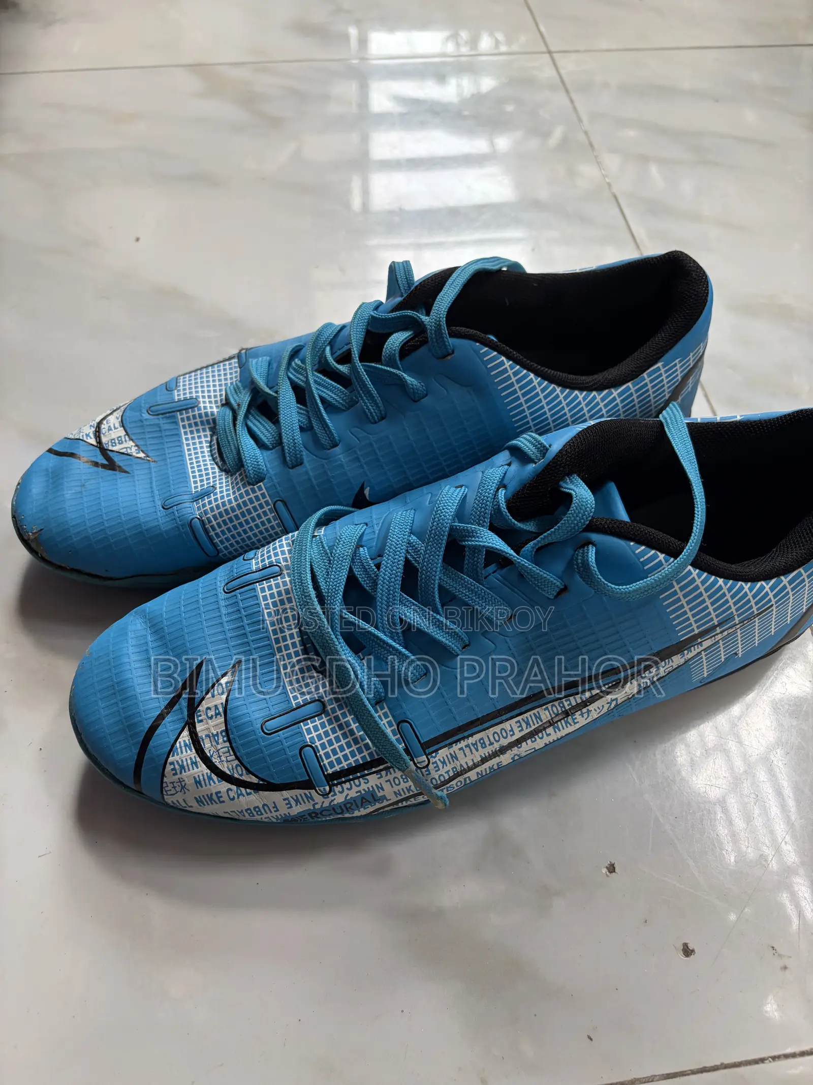 Football Turf Shoes