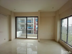 3bdrm Apartment in Basundhara for Sale