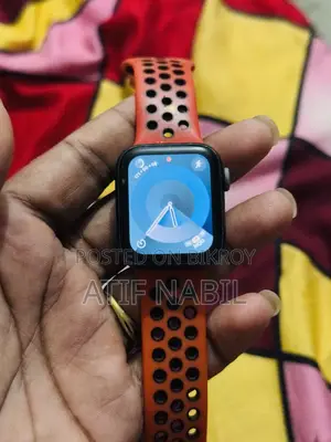 অ্যাপল ওয়াচ ৭ এসই