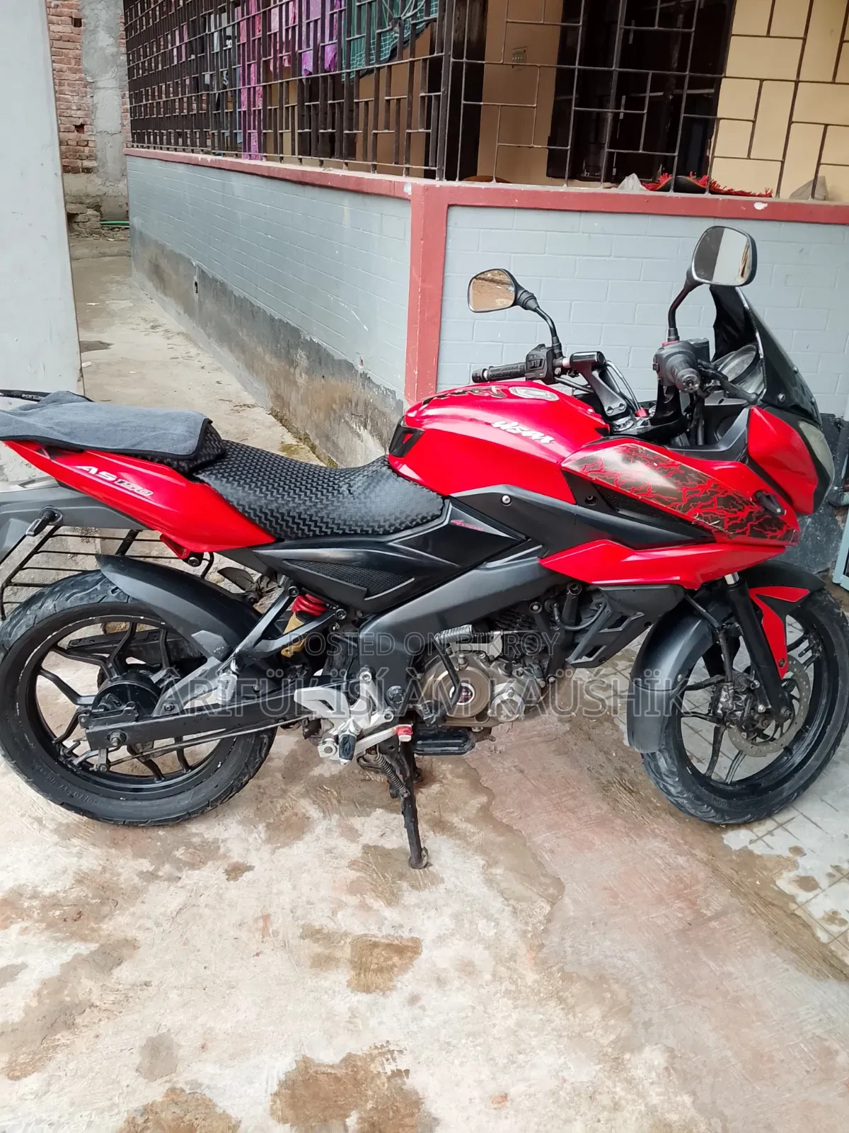 Bajaj Pulsar NS 160 2016 Red