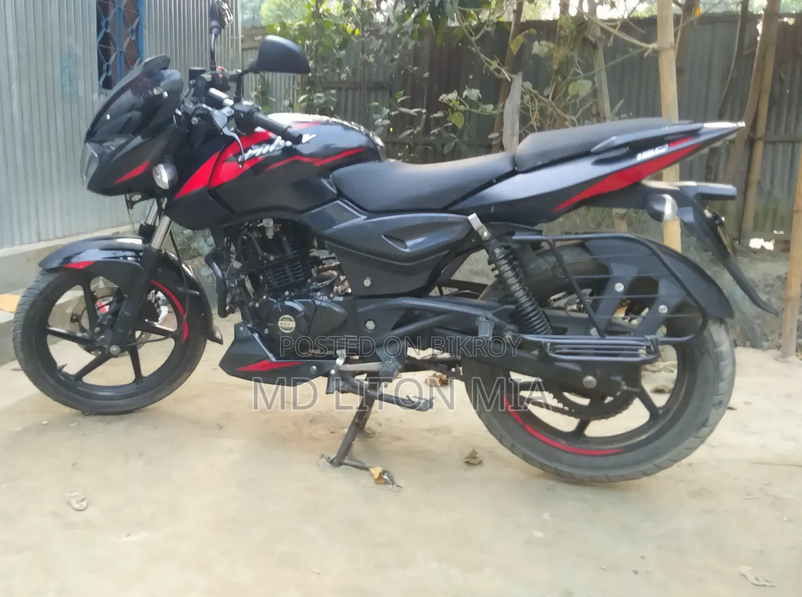 Bajaj Pulsar 150 2022 Black