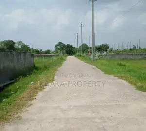 ৩০ ফুট রাস্তা ৩ কাঠা ফরেস্ট ইস্ট সেক্টর-২৪