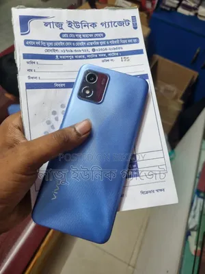 ভিভো ওয়াই০১ ৩২ জিবি নীল