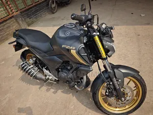 Yamaha FZ 2025 Gray