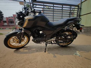 Yamaha FZ 2025 Gray