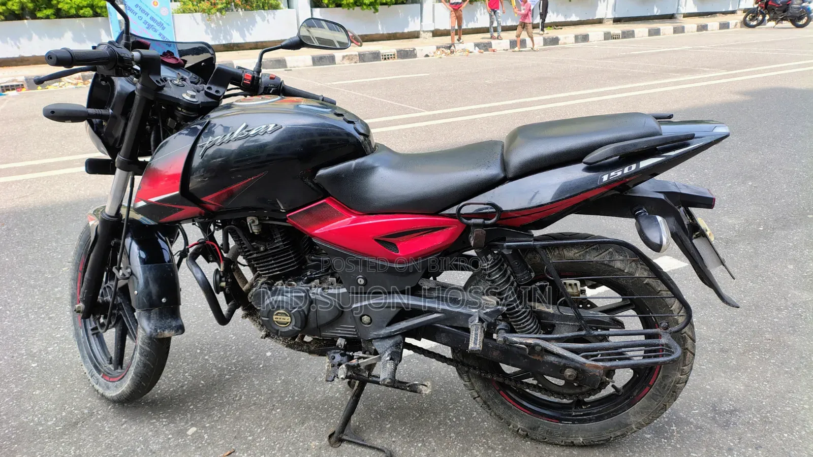 বাজাজ পালসার ১৫০ ২০১৮ ব্ল্যাক