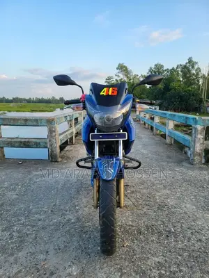 টিভিএস অ্যাপাচি আরটিআর ১৬০ ২ভি ২০২০ নীল