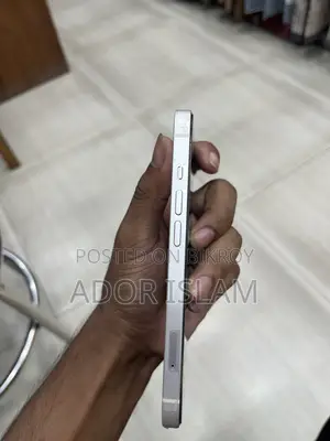 Apple iPhone 13 128 GB White